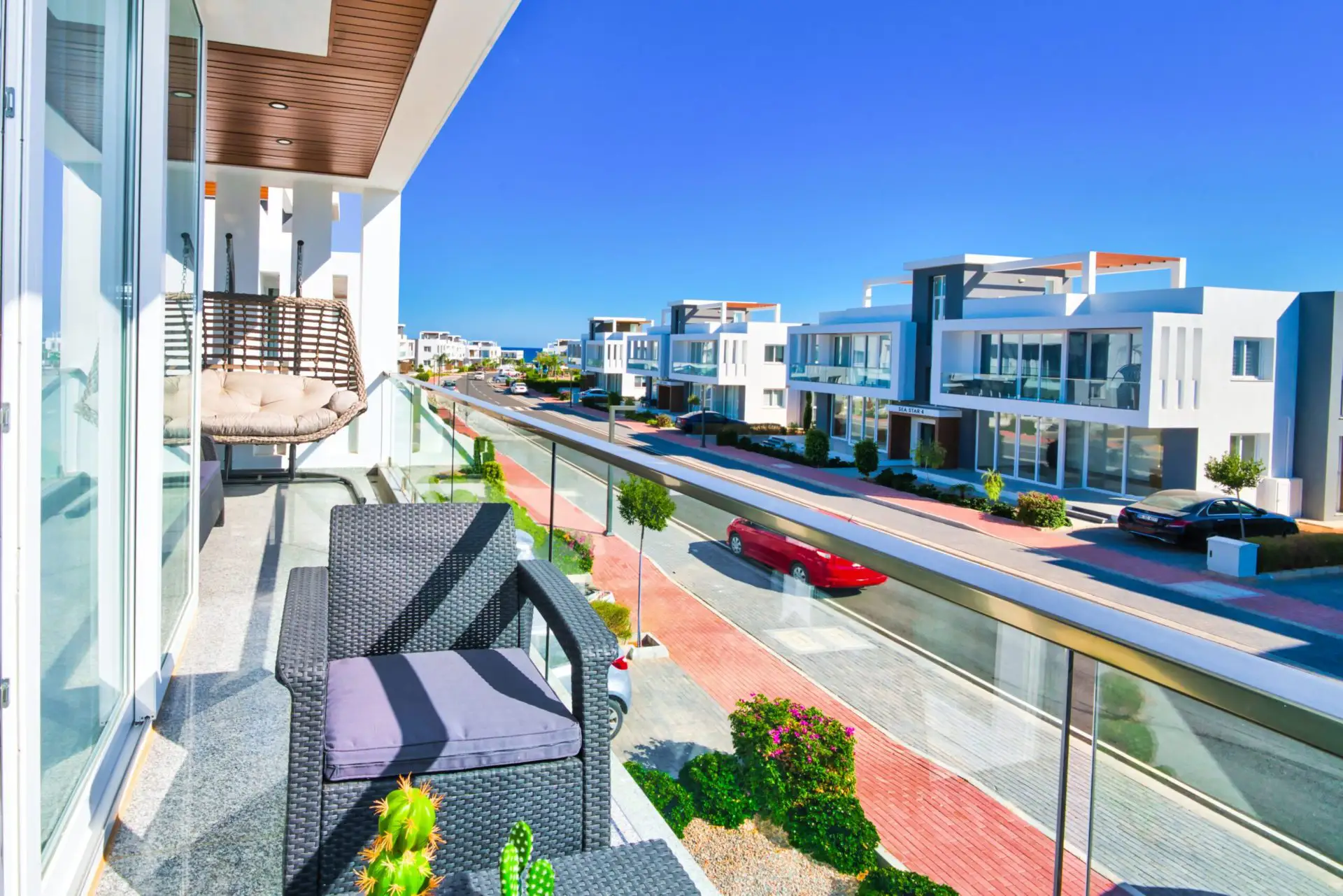Four Seasons Life House For Sale