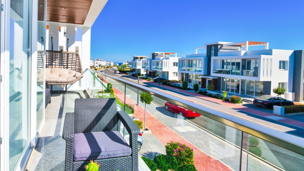 Four Seasons Life House For Sale